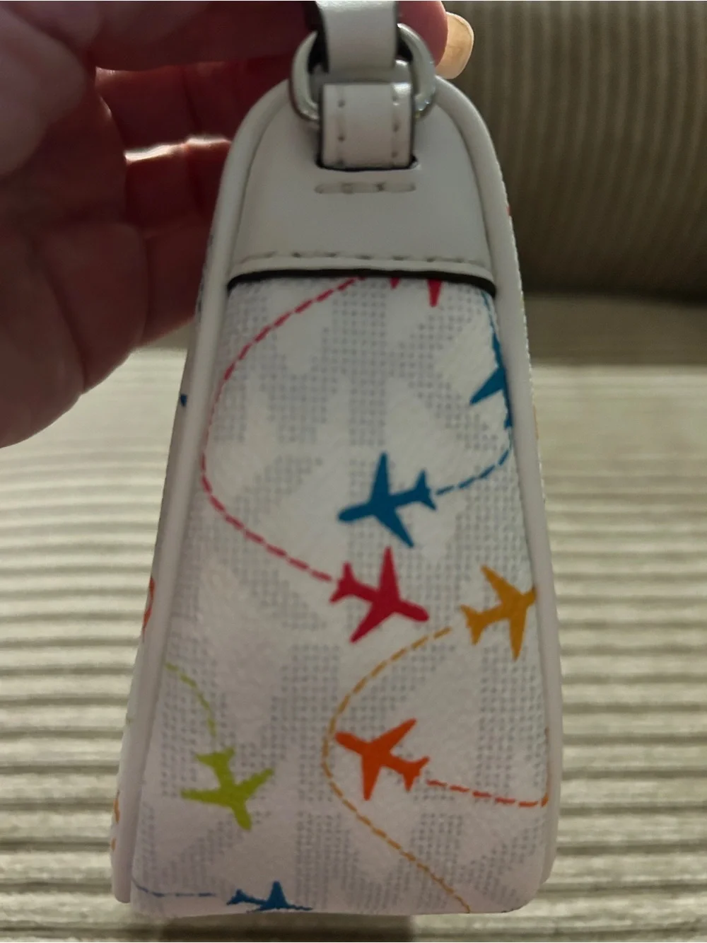 NWT Michael Kors Jet Set Medium Pochette White Airplane Print Shoulder Bag